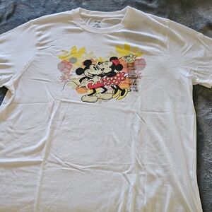 Disney White Minnie Mouse Short Sleeve Tee
